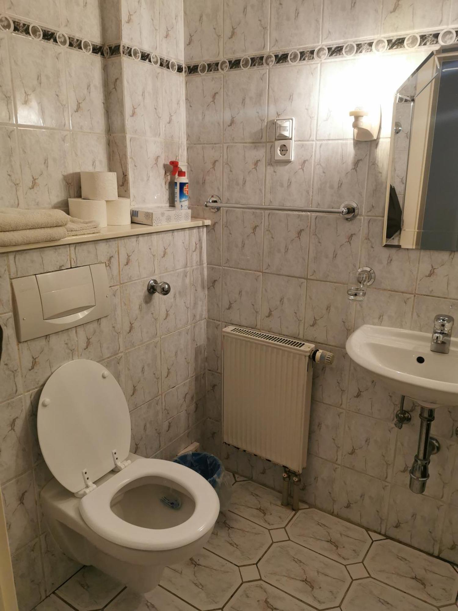 Ferienunterkuenfte In Sievering Mit Self-Check-In Wien Exterior foto